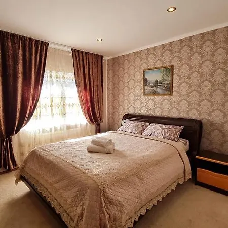 Imperija 85 Гостевой дом Рига