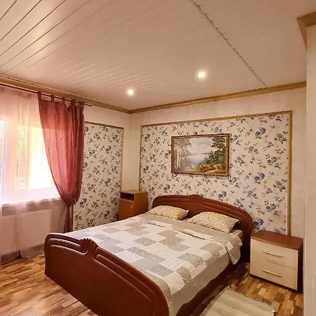 Guest house Imperija 85 *