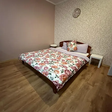 בית הארחה Imperija 85