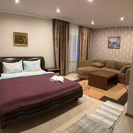 Imperija 85 בית הארחה *