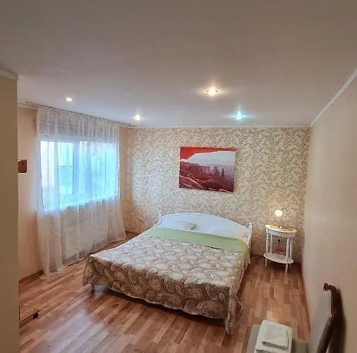 בית הארחה Imperija 85 *