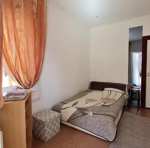 Imperija 85 ריגה