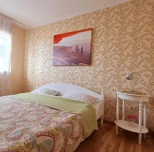 Imperija 85 Konukevi