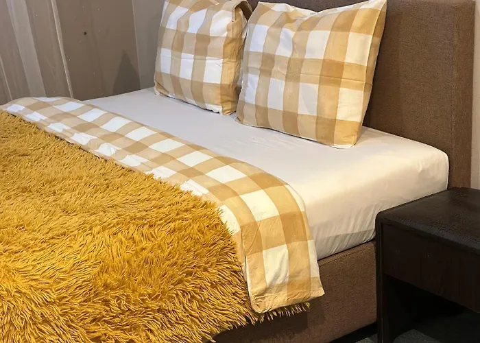 Konukevi Imperija 85 Riga